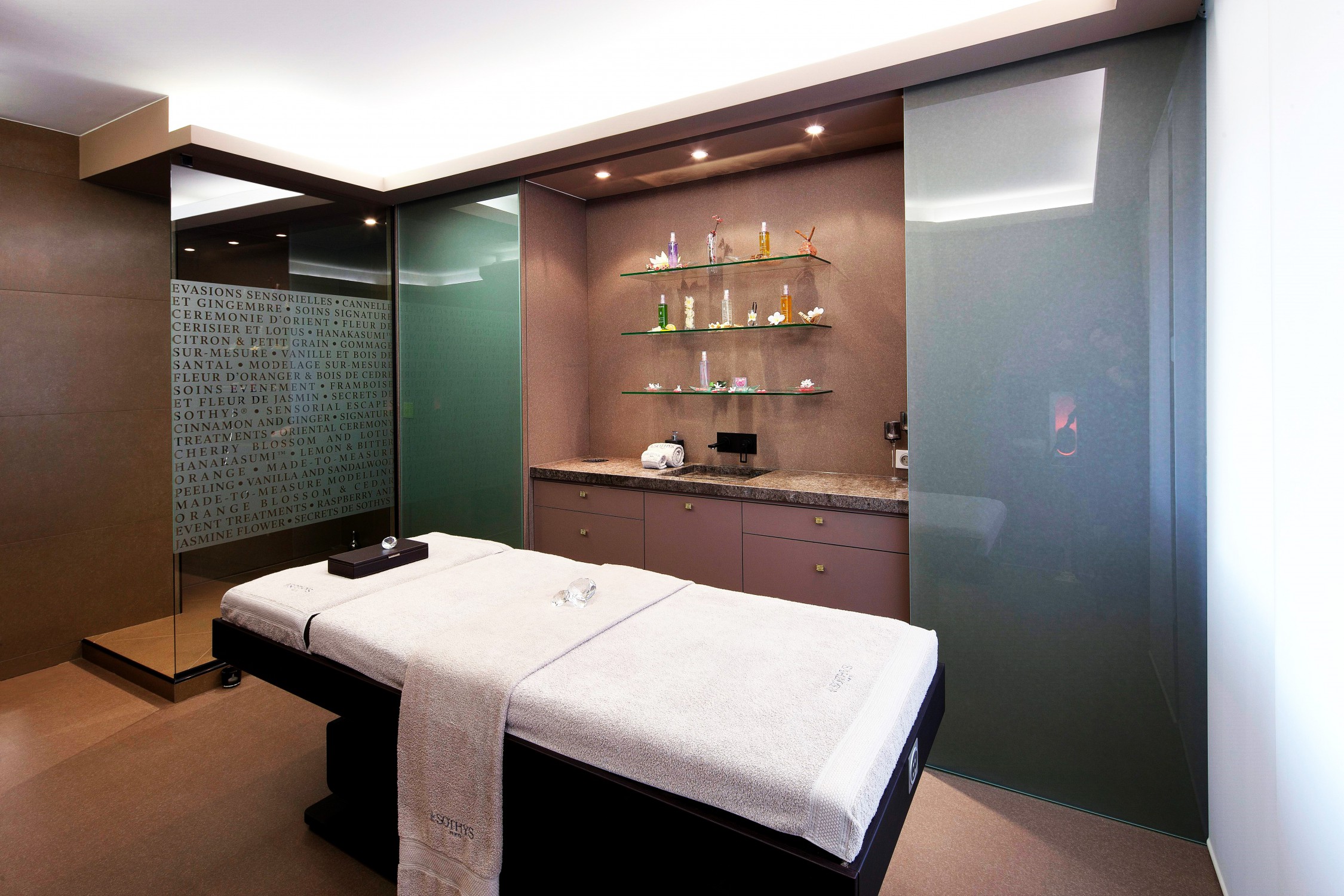 SOT Cabine Paris JBG_3601 ret