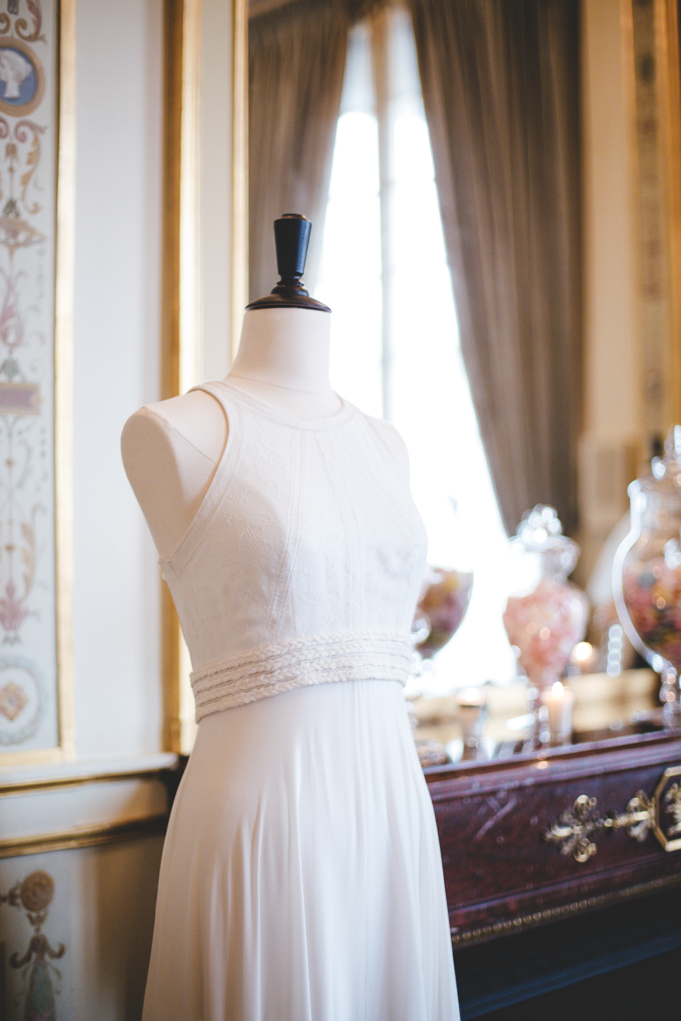 Robe issue de la collection « Maria Luisa Mariage pour le Printemps »