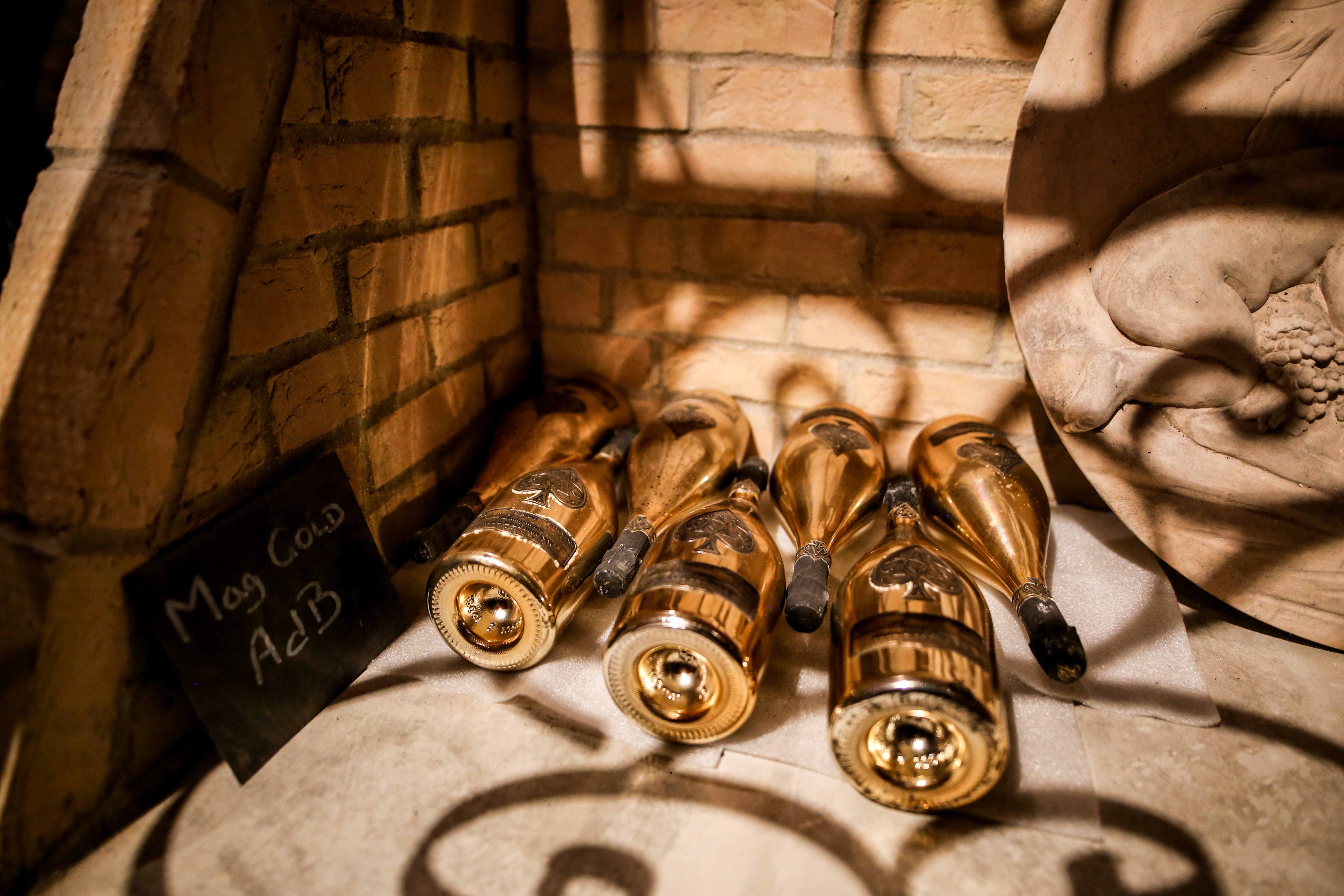 champagne cattier